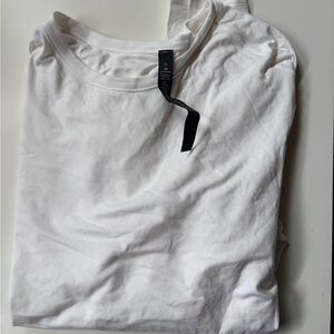 Lululemon Fundamental White Men's Crew Neck long sleeve XL